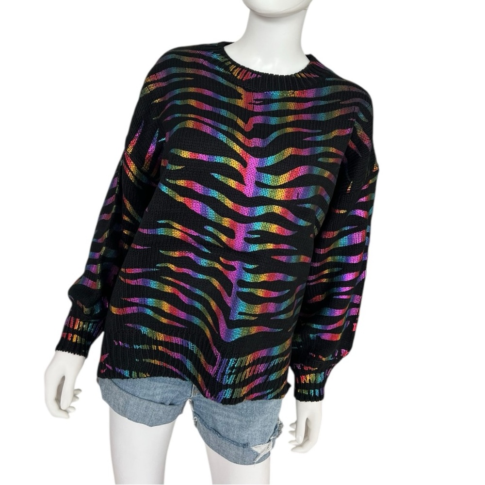 AND THE WHY oversized metallic paint accent sweater
S/M, M/L combo size - Picture 9 of 12
